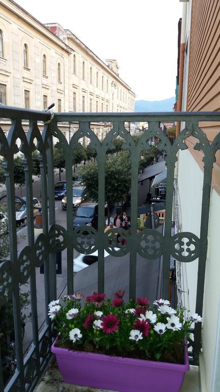 Pompei Holiday Rooms Экстерьер фото
