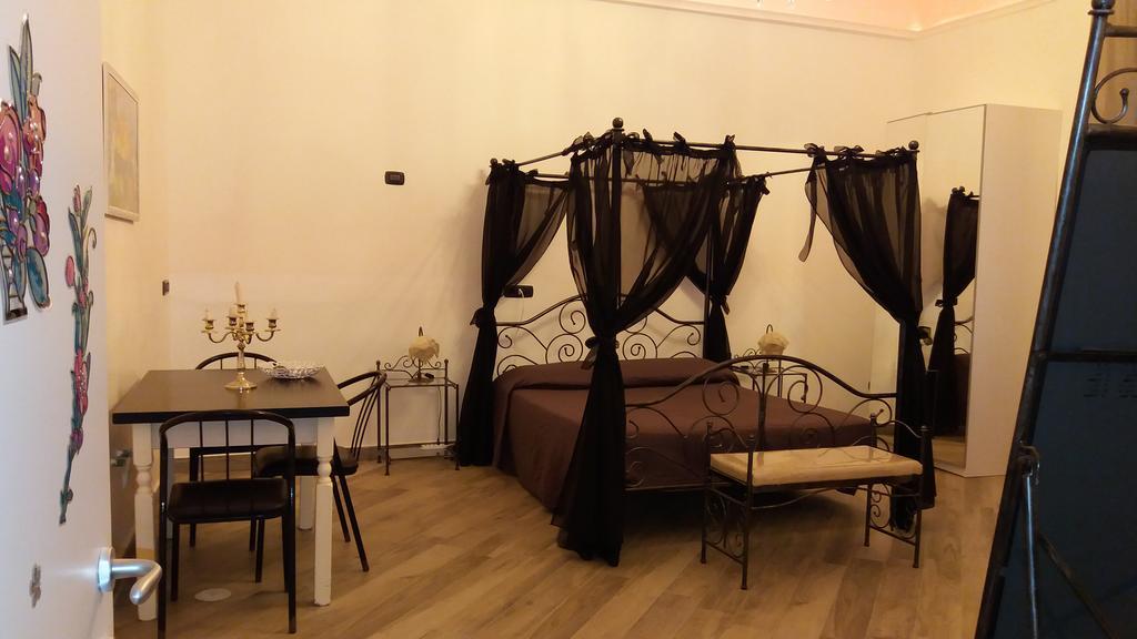 Pompei Holiday Rooms Экстерьер фото